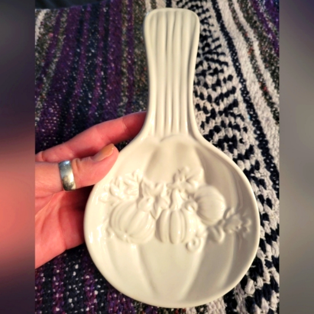 Pumpkin themed spoon rest